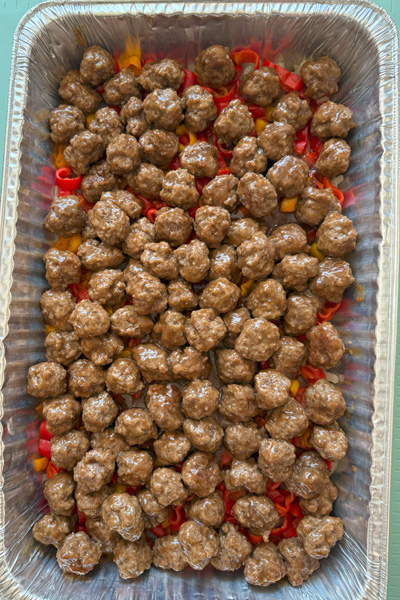 Japanese bbq Beef Meatball: beef meatball, Japanese bbq sauce, red bell pepper, onion.