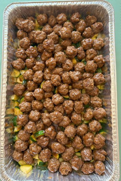Kbbq Beef Meatball: beef meatball, kbbq sauce, zucchini, onion.